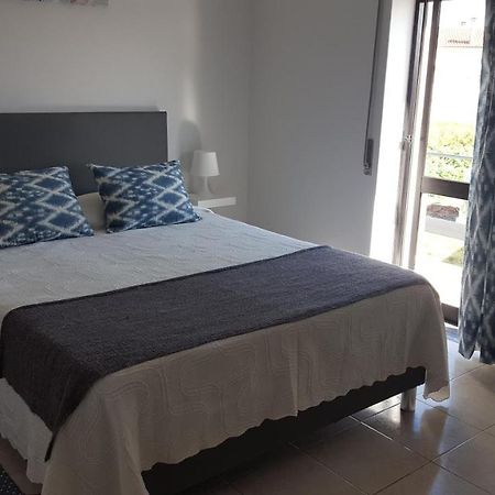 Alojamento Dona Ines De Castro Atouguia Da Baleia Extérieur photo